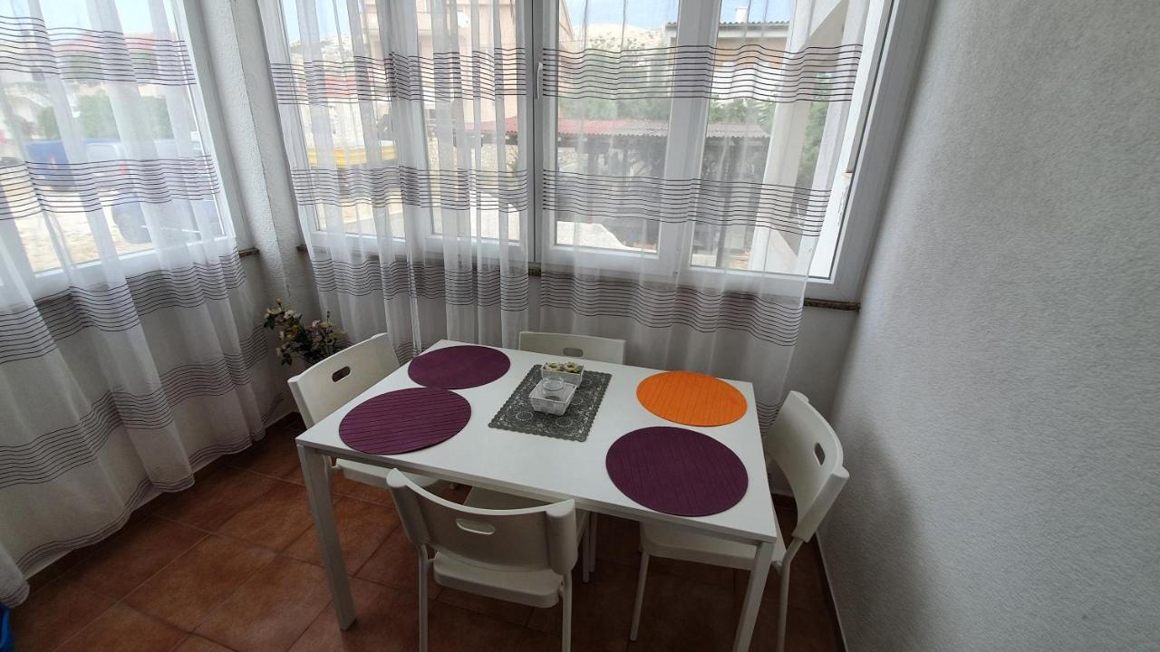 Batkoski Apartments Pag Town Eksteriør billede